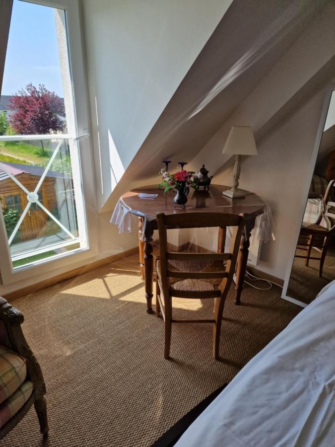 Bed and Breakfast Camélia rouge Granville Esterno foto